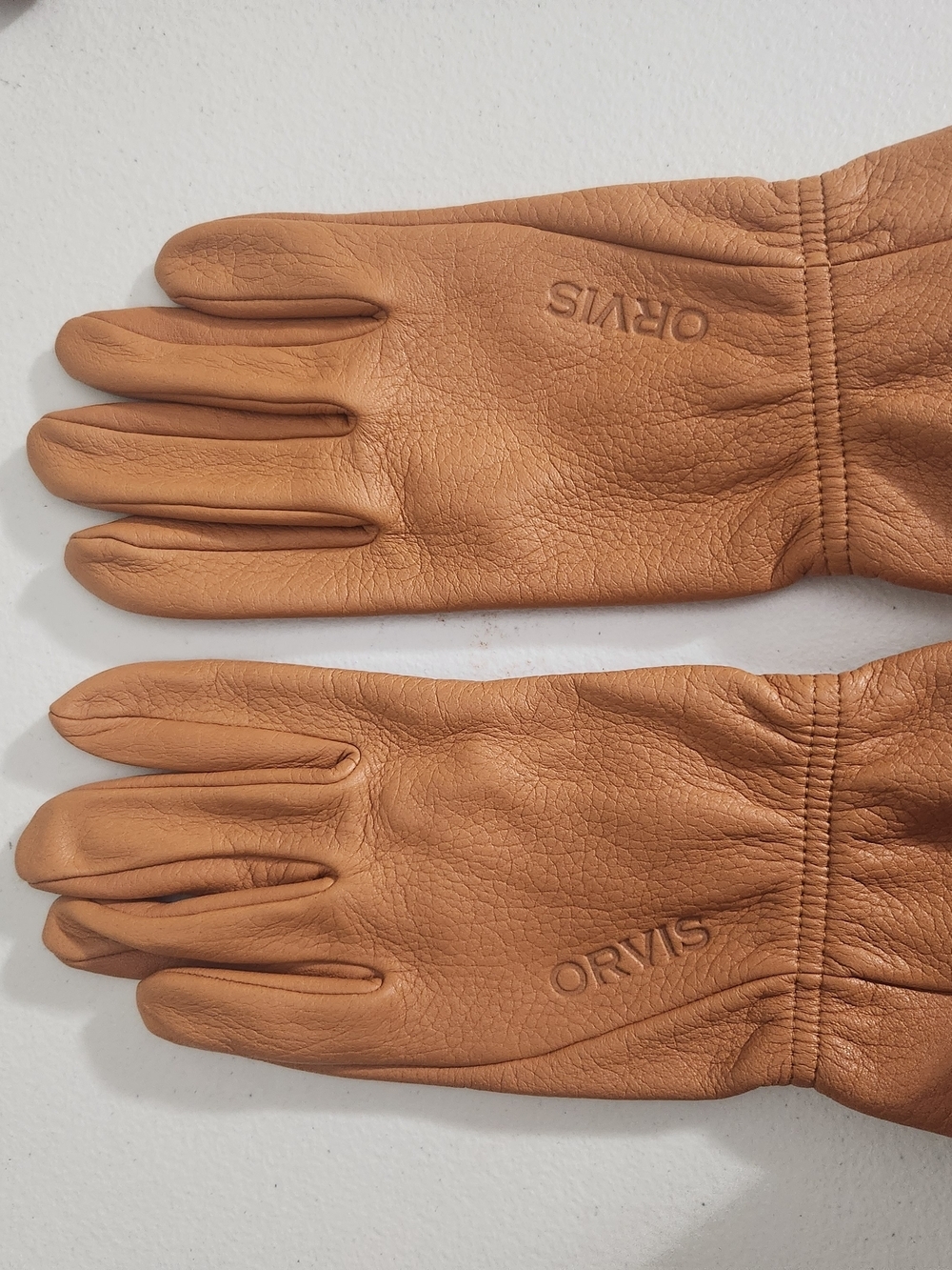 Orvis Chestnut Brown Leather Gloves